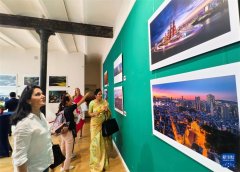 “中国故事”摄影展在德国巡展