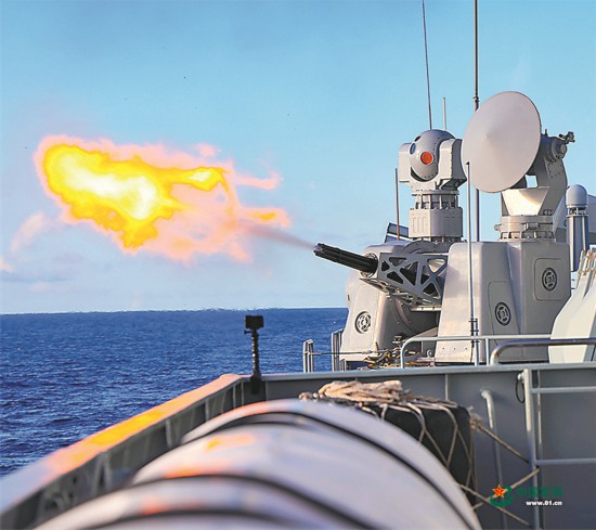 大洋淬锋——海军某驱逐舰支队训练掠影